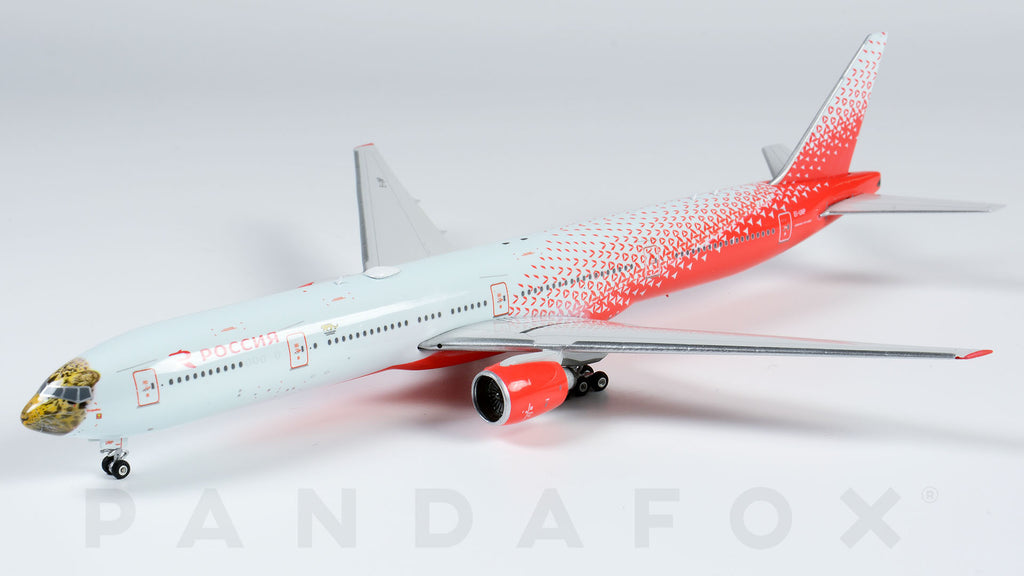 Rossiya Boeing 777-300 EI-UNP Leopard Phoenix PH4SDM1620 Scale 1:400