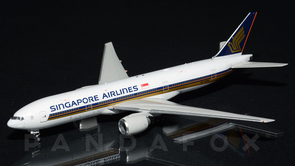 Singapore Airlines Boeing 777-200ER 9V-SQN Phoenix PH4SIA2214 04417 Scale 1:400