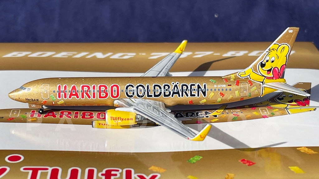 TUIfly Boeing 737-800 D-ATUD Haribo Goldbaren Phoenix PH4TUI592 10460 Scale 1:400
