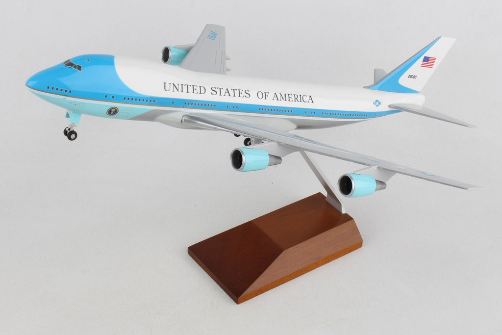 USAF Boeing 747-200 (VC-25) 29000 Air Force One Skymarks SKR5005 Scale 1:200
