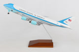 USAF Boeing 747-200 (VC-25) 29000 Air Force One Skymarks SKR5005 Scale 1:200