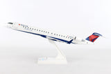 Delta Connection Bombardier CRJ900 N181GJ Skymarks SKR915 Scale 1:100
