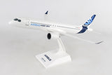 Airbus House Airbus A220-300 C-FFDO Skymarks SKR991 Scale 1:100