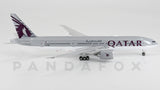 Qatar Airways Boeing 777-200LR A7-BBH Phoenix 04548 PH4QTR2427 Scale 1:400