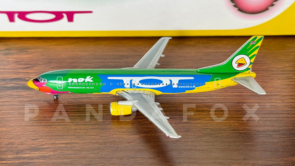 Nok Air Boeing 737-400 HS-TDE Phoenix 10106 PH4NOK179 Scale 1:400