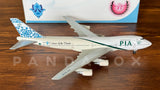 PIA Boeing 747-200 AP-BAK Thar Colours Of The Desert Phoenix 10112 PH4PIA190 Scale 1:400