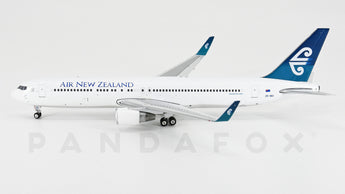 Air New Zealand Boeing 767-300ER ZK-NCI Phoenix 10672 Scale 1:400