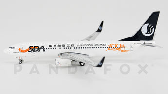 Shandong Airlines Boeing 737-800 B-7669 100th 737 Next-Generation Phoenix 11371 Scale 1:400