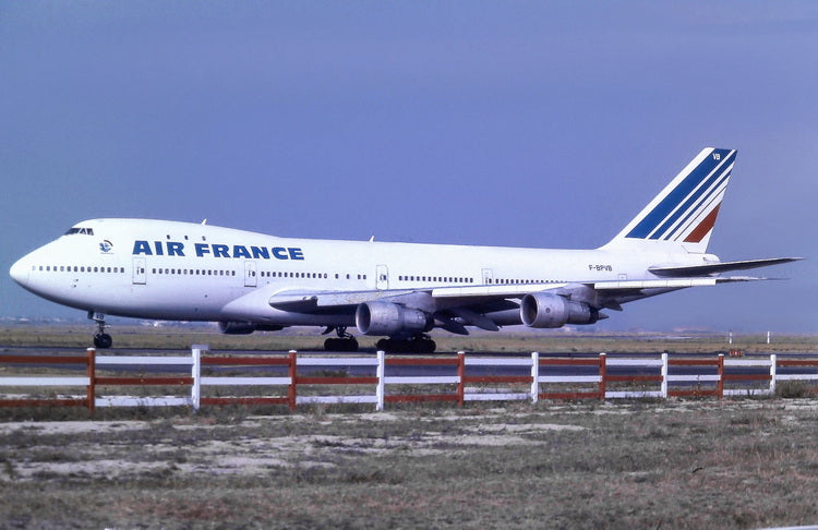 Air France Boeing 747-100 F-BPVB Phoenix 11909 Scale 1:400