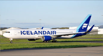 Icelandair Boeing 767-300ER TF-ISW Boreal Blue Phoenix 11910 Scale 1:400