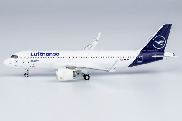Lufthansa Airbus A320neo D-AIJE NG Model 15008 Scale 1:400
