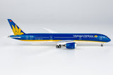 Vietnam Airlines Boeing 787-9 VN-A868 NG Model 55109 Scale 1:400