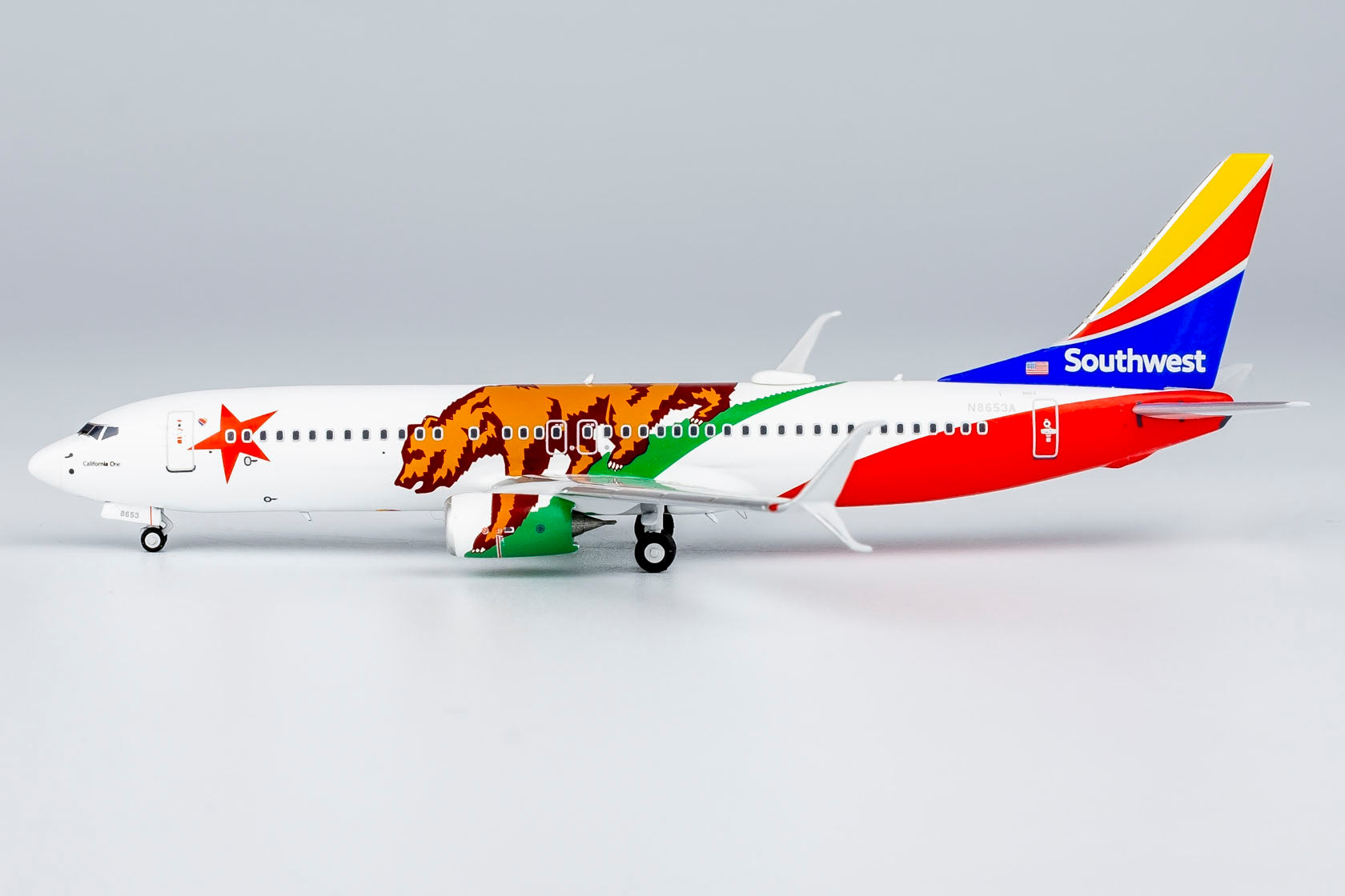 1/200 B737-400 ブランク（ベアメタル）ダイキャストモデル