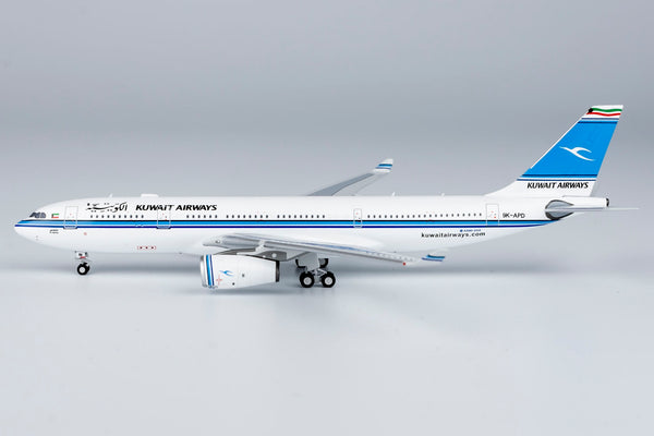 Kuwait Airways Airbus A330-200 9K-APD NG Model 61070 Scale 1:400