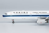 China Southern Airbus A330-300 B-8426 NG Model 62066 Scale 1:400