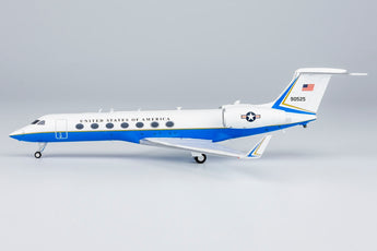 USAF Gulfstream G550 (C-37B) 09-0525 NG Model 75026 Scale 1:200