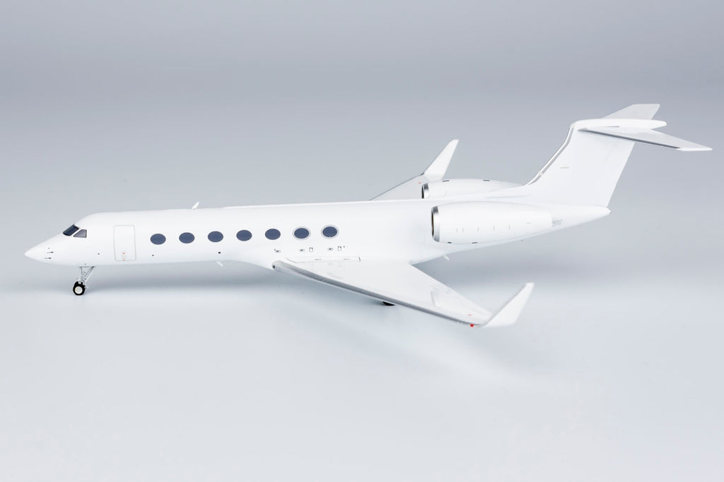 Blank/White Gulfstream G550 NG Model 75029 Scale 1:200