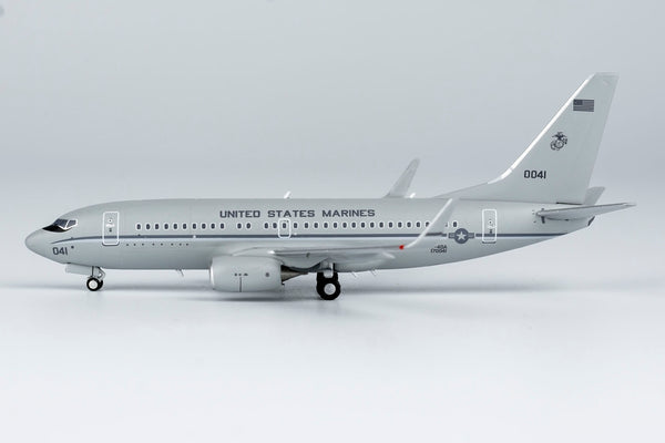 コレクション K4 United States Marine Corps Boeing 737-700 (C-40A) 170041 NG Model
