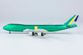 Atlas Air / Apex Logistics Boeing 747-8F N863GT (The Last 747) Bare Metal NG Model 78001 Scale 1:400