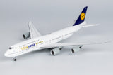 Lufthansa Boeing 747-8I D-ABYM 5 Starhansa NG Model 78011 Scale 1:400