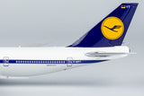 Lufthansa Boeing 747-8I D-ABYT Retro NG Model 78016 Scale 1:400