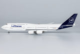 Lufthansa Boeing 747-8I D-ABYA NG Model 78027 Scale 1:400