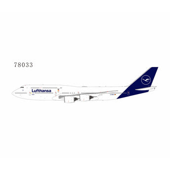 Lufthansa Boeing 747-8I D-ABYA Team D NG Model 78033 Scale 1:400