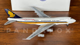 Singapore Airlines Boeing 747-200 9V-SQF Aeroclassics Scale 1:400