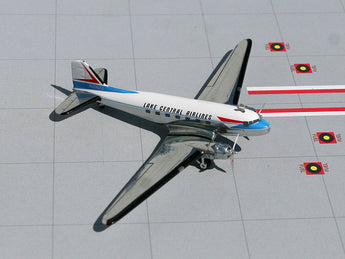 Lake Central Airlines DC-3 N25672 GeminiJets AJLKC023 Scale 1:250