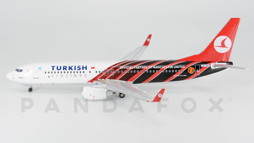 Turkish Airlines Boeing 737-800 TC-JFV Manchester United Aviation AV2738583 Scale 1:200