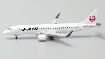 J-Air Embraer E-190 JA252J JC Wings EW4190003 Scale 1:400