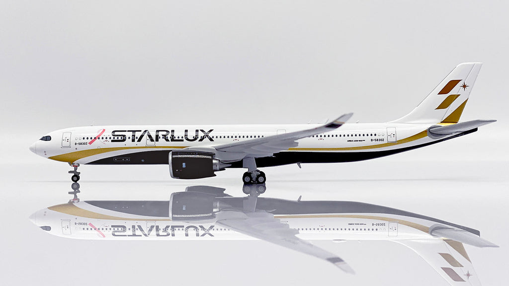Starlux Airbus A330-900neo B-58302 Pink Ribbon JC Wings EW4339002 Scale 1:400