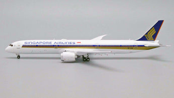 Singapore Airlines Boeing 787-10 Flaps Down 9V-SCM JC Wings EW478X004A Scale 1:400
