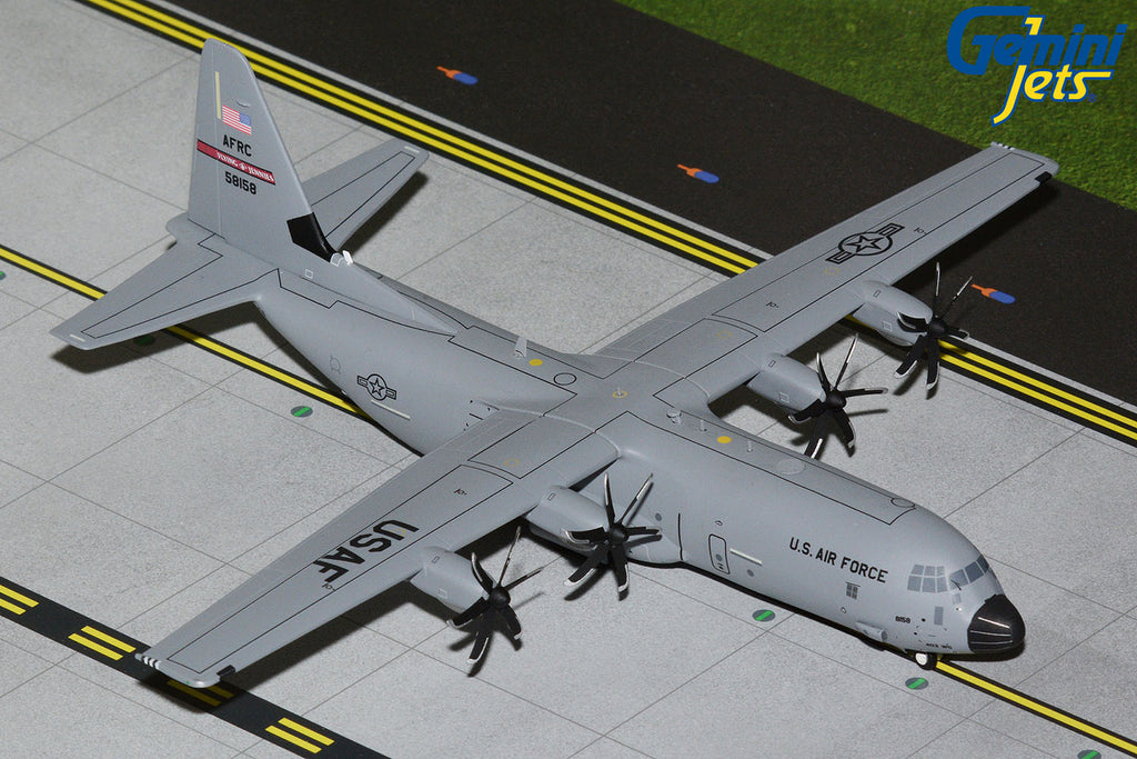 USAF Lockheed C-130J 05-8158 Flying Jennies Keesler AFB GeminiJets G2AFO1473 Scale 1:200