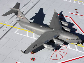 USAF Boeing C-17 97-0044 Wright-Patterson AFB GeminiJets G2AFO309 Scale 1:200