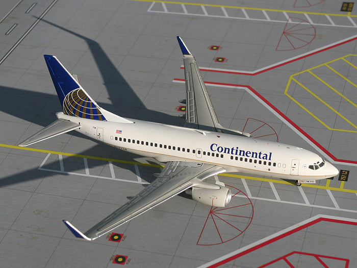 Continental Boeing 737-700 N39728 GeminiJets G2COA006 Scale 1:200