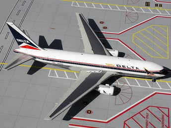 Delta Boeing 767-200 N102DA Spirit Of Delta Gemini Jets G2DAL137 Scale 1:200