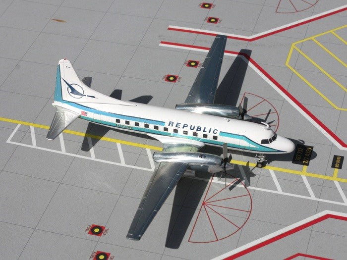 Republic Airlines Convair CV-580 N2728R GeminiJets G2REP281 Scale 1:200