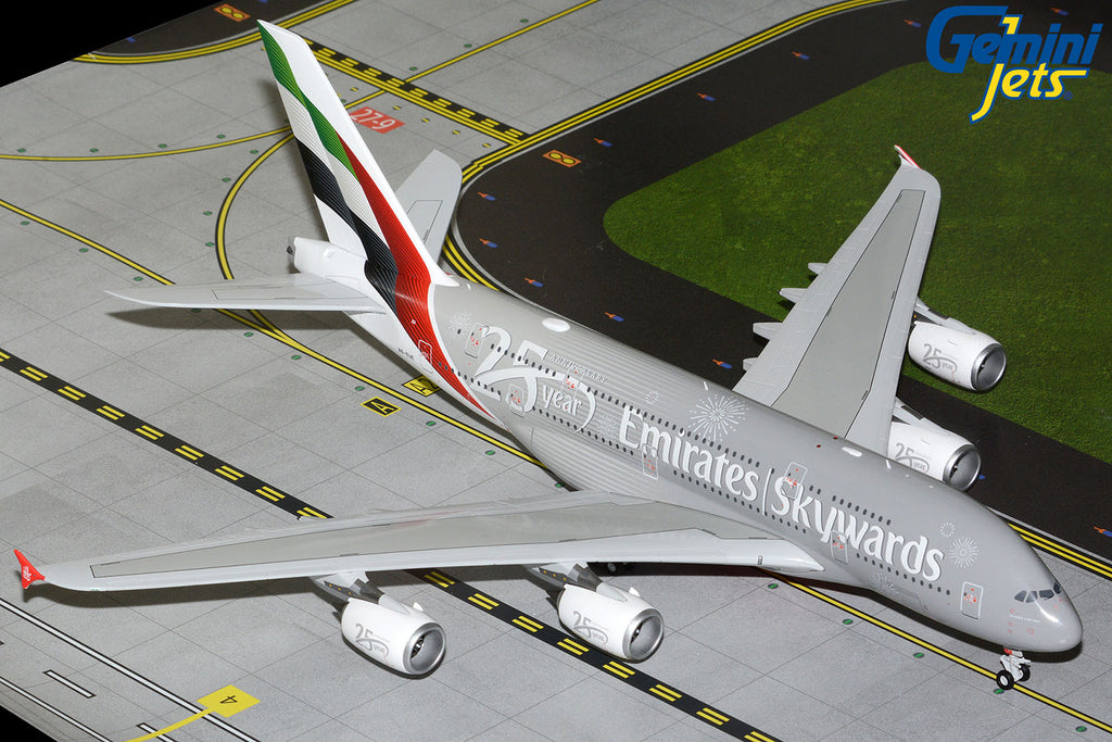 Emirates Airbus A380 A6-EUE Skywards 25th Anniversary GeminiJets G2UAE1494 Scale 1:200