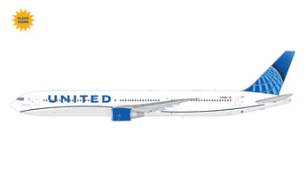 United Boeing 767-400ER Flaps Down N76064 GeminiJets G2UAL1445F Scale 1:200