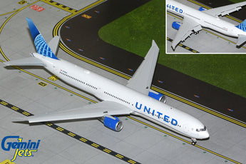 United Boeing 767-400ER Flaps Down N76064 GeminiJets G2UAL1445F Scale 1:200