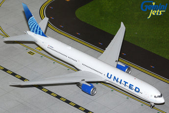 United Boeing 767-400ER N76064 GeminiJets G2UAL1445 Scale 1:200