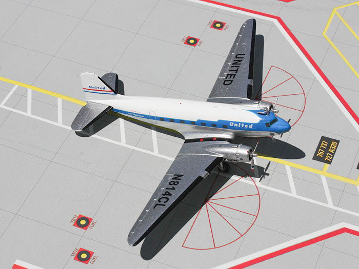United DC-3 N814CL GeminiJets G2UAL284 Scale 1:200