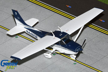 Cessna 172 N4480R GeminiJets GGCES016 Scale 1:72