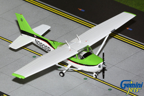 Cessna 172 N393SP GeminiJets GGCES020 Scale 1:72