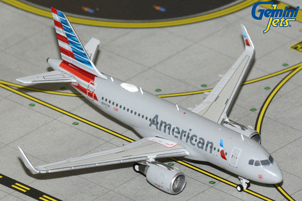 American Airlines Airbus A319 N9011P GeminiJets GJAAL2360 Scale 1:400