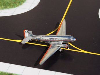 American Airlines DC-3 NC21798 GeminiJets GJAAL977 Scale 1:400