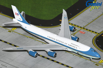 USAF Boeing 747-8I (VC-25B) 30000 Air Force One GeminiJets GJAFO2220 Scale 1:400