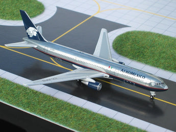 Aeromexico Boeing 767-300ER XA-APB GeminiJets GJAMX199 Scale 1:400