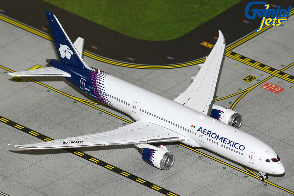 Aeromexico Boeing 787-9 N815AM GeminiJets GJAMX2414 Scale 1:400